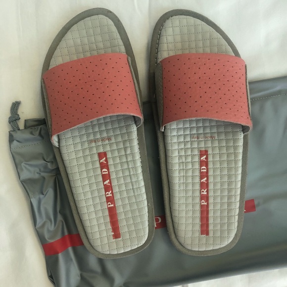 Prada pink leather slides - Picture 8 of 9